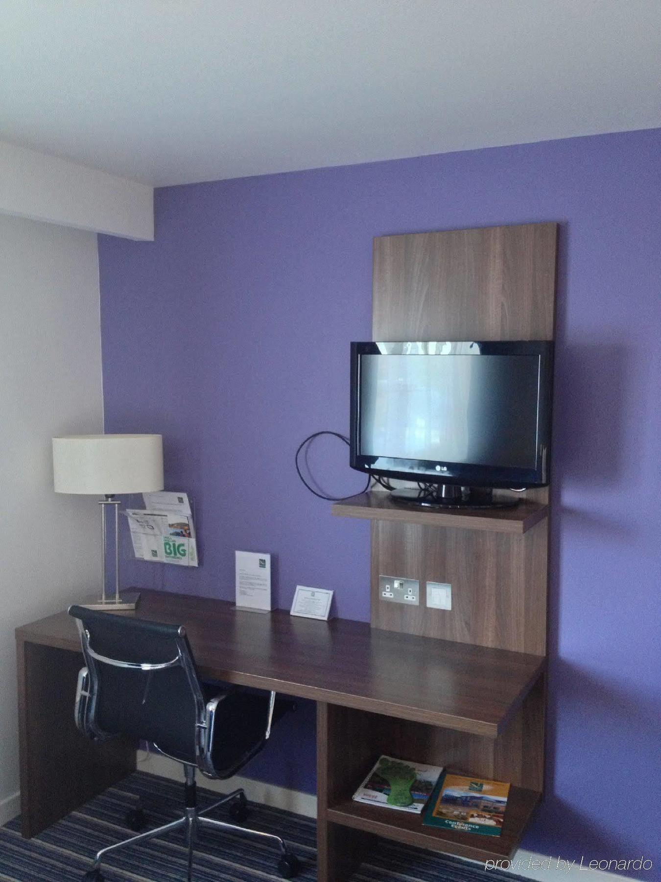 Express Edinburgh Airport By Ihg